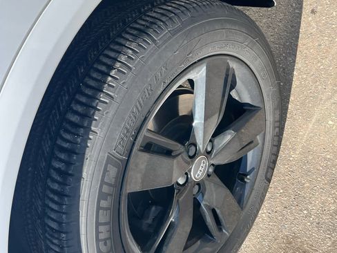 Used 2018 Audi Q5 2.0T Premium image 7