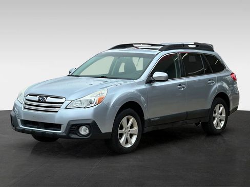 Used 2013 Subaru Outback 2.5i Premium image 3