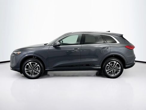 Certified 2025 Audi Q5 Premium Plus w/ Premium Plus AWD/4WD image 9