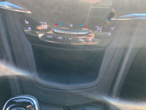 Used 2020 Cadillac XT6 Sport w/ Platinum Package image 34