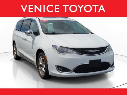 Used 2018 Chrysler Pacifica Limited