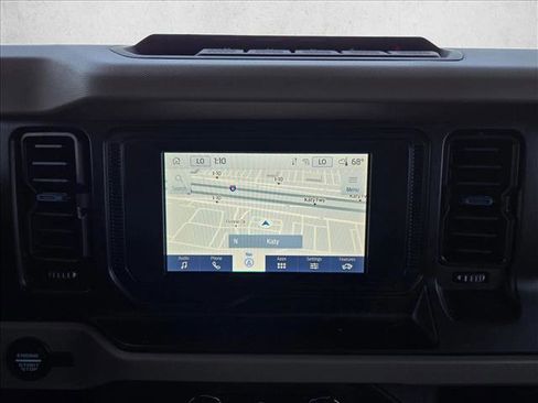 Used 2022 Ford Bronco Wildtrak AWD/4WD image 14