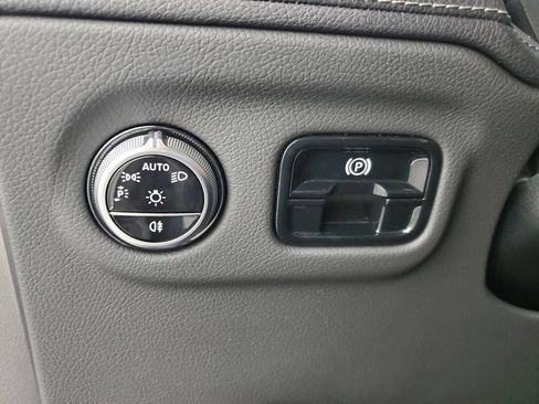 Used 2024 Mercedes-Benz EQE 350+ 4MATIC SUV image 30