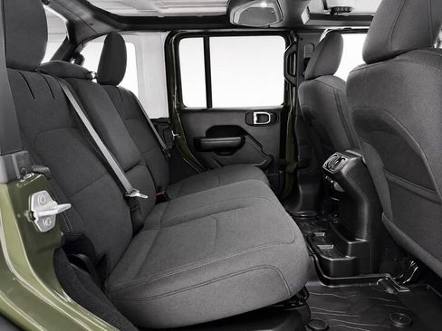Used 2024 Jeep Wrangler Unlimited AWD/4WD image 19