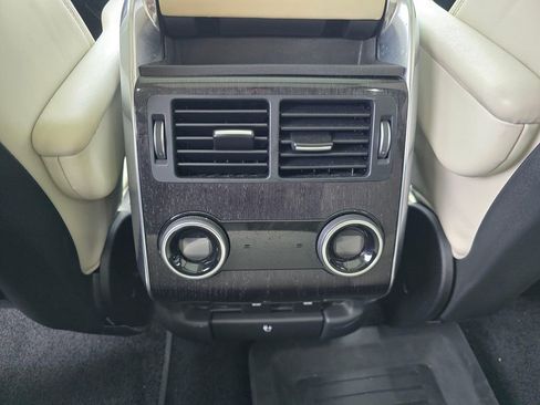 Used 2021 Land Rover Range Rover Sport HSE Silver Edition image 18
