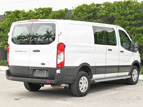 Used 2022 Ford Transit 250 Low Roof w/ Exterior Upgrade Package RWD image 4
