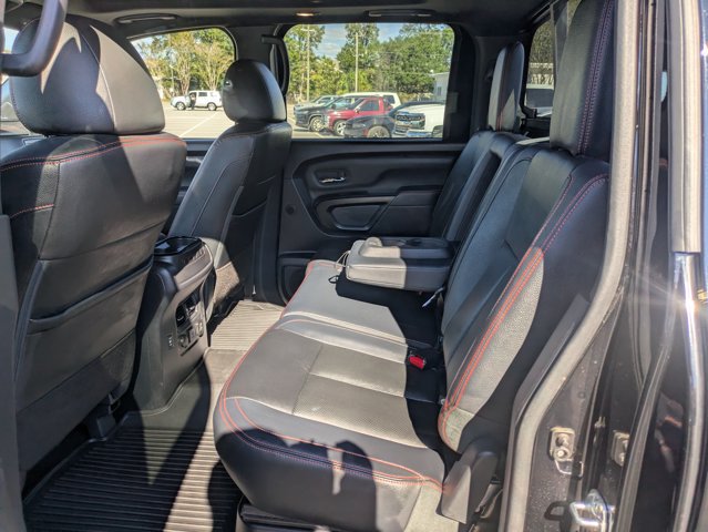 Used 2024 Nissan Titan PRO-4X w/ Pro-4x Convenience Package AWD/4WD image 17