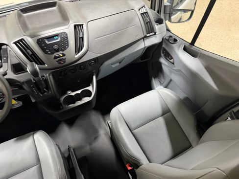 Used 2015 Ford Transit 250 148 Medium Roof image 45