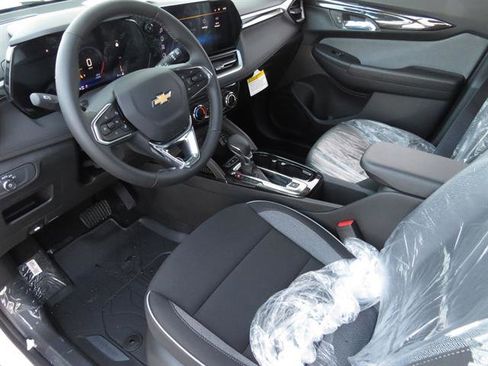 New 2026 Chevrolet TrailBlazer LT w/ Convenience Package image 13