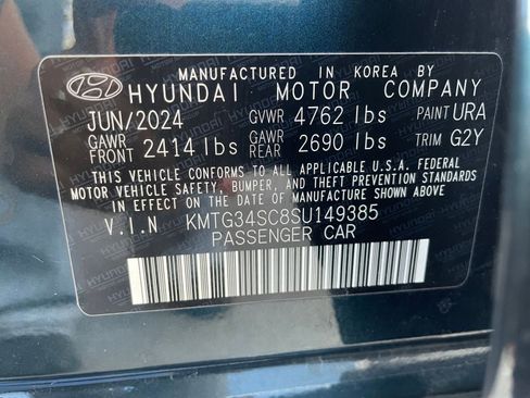 Used 2025 Genesis G70 2.5T image 29