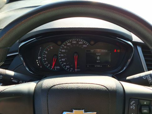 Used 2017 Chevrolet Trax LS w/ LPO, Cargo Package AWD/4WD image 17