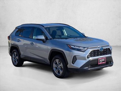 Used 2023 Toyota RAV4 LE image 3