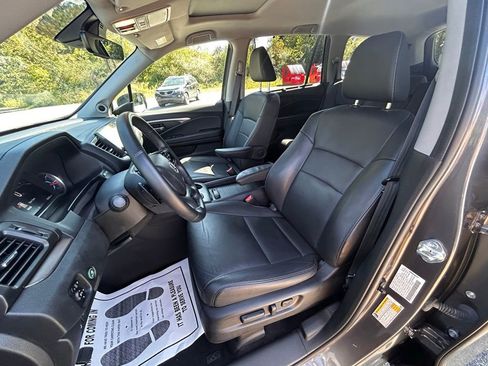 Used 2022 Honda Pilot EX-L image 11