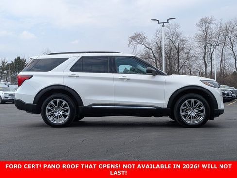 Certified 2025 Ford Explorer Active w/ Active Comfort Package AWD/4WD image 4