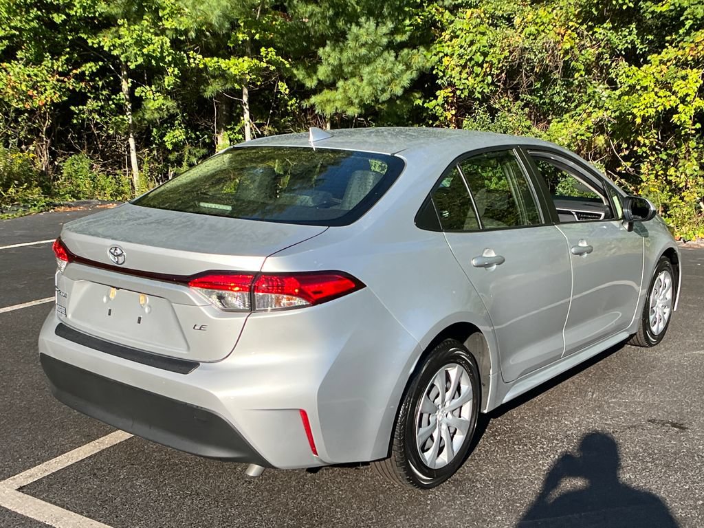 Certified 2023 Toyota Corolla LE w/ Carpet Mat Package (TMS) FWD image 5
