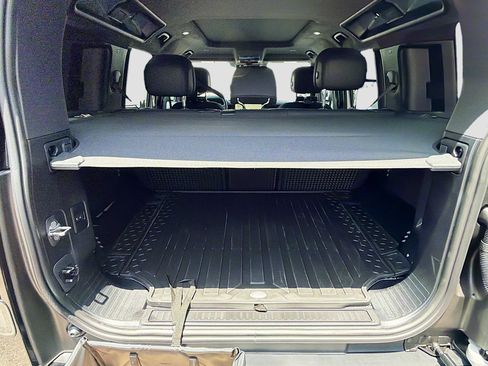 New 2026 Land Rover Defender 110 X AWD/4WD image 11