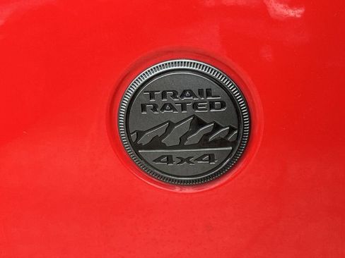 Used 2024 Jeep Gladiator Sport AWD/4WD image 45