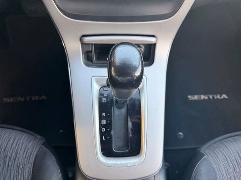 Used 2015 Nissan Sentra SV image 18