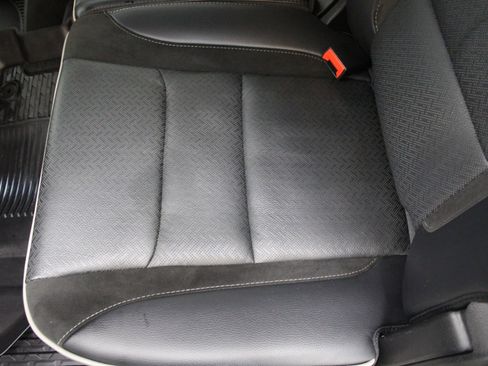 Used 2021 RAM 1500 Laramie w/ Sport Appearance Package AWD/4WD image 20