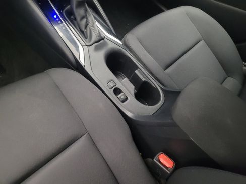 Used 2024 Toyota Corolla LE FWD image 26