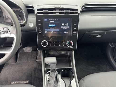 Used 2022 Hyundai Tucson SEL image 18
