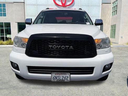 Used 2010 Toyota Sequoia Limited RWD image 3