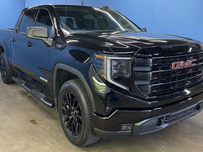 Used 2024 GMC Sierra 1500 Elevation