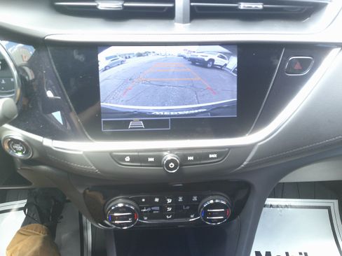 Used 2023 Buick Encore GX Select AWD/4WD image 29