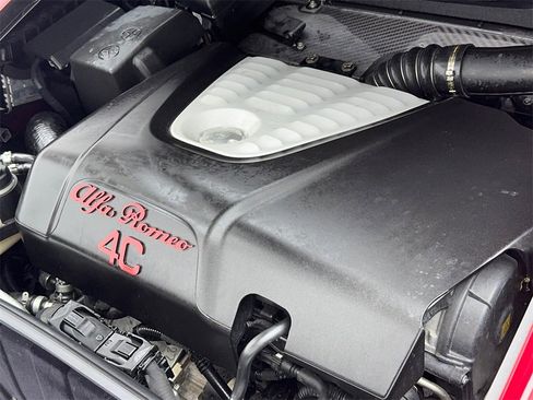 Used 2018 Alfa Romeo 4C Spider image 42