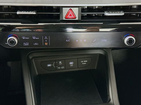 Used 2025 Kia K5 LXS image 23