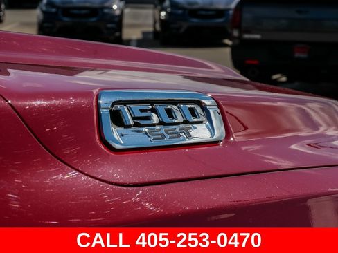 Used 2025 RAM 1500 Big Horn AWD/4WD image 71