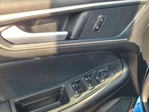 Certified 2024 Ford Edge SEL w/ Convenience Package AWD/4WD image 12