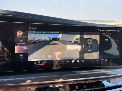 New 2025 BMW 760i xDrive image 17