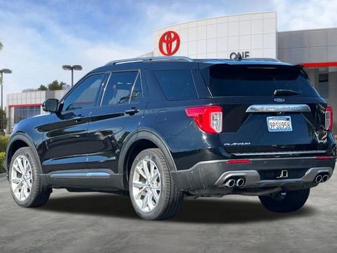 Used 2022 Ford Explorer Platinum w/ Equipment Group 601A image 6