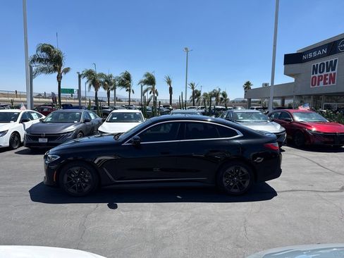 Used 2022 BMW i4 eDrive40 RWD image 7