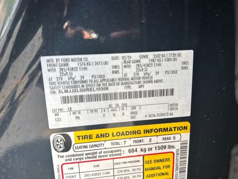 Used 2024 Lincoln Navigator Reserve AWD/4WD image 30