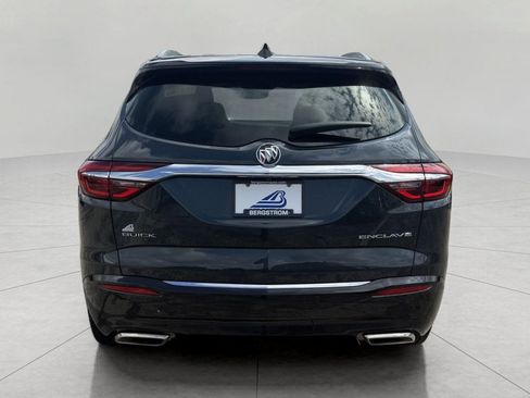 Used 2018 Buick Enclave Essence w/ LPO, Luxury Package FWD image 8
