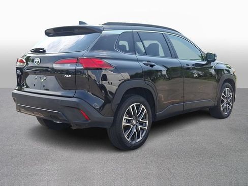 Used 2026 Toyota Corolla Cross XLE FWD image 4