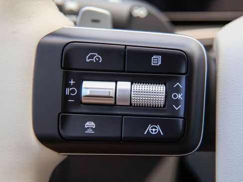 New 2026 Hyundai Santa Fe SE FWD image 18