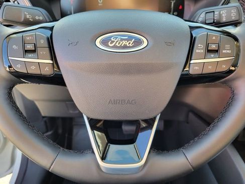 Used 2025 Ford Escape Base image 18