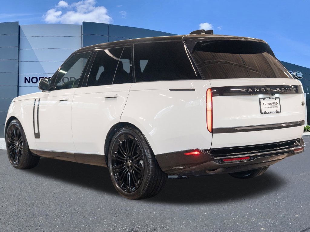 Used 2023 Land Rover Range Rover SE AWD/4WD image 6