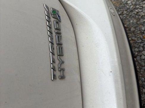 Used 2018 Ford C-MAX Titanium w/ Equipment Group 301A image 9