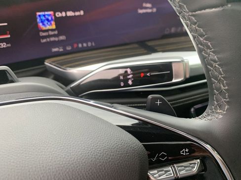 Used 2025 Cadillac Escalade Premium Luxury w/ LPO, Floor Liner Package image 21