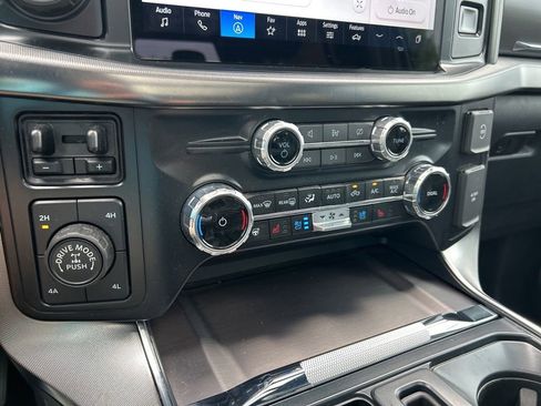 Used 2024 Ford F150 Platinum w/ Equipment Group 702A High image 30