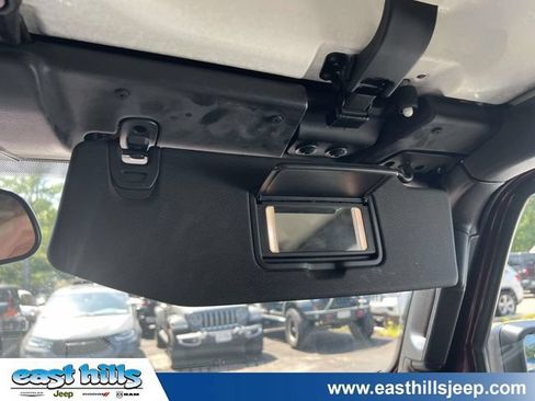 Used 2021 Jeep Wrangler Unlimited Sport AWD/4WD image 39