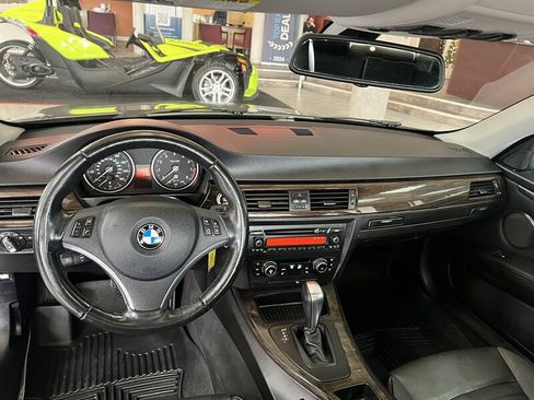 Used 2011 BMW 328i xDrive Coupe image 12