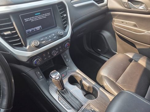 Used 2019 GMC Acadia SLT w/ Black Edition FWD image 35