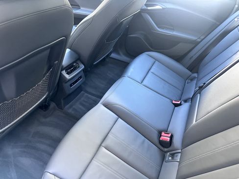 Used 2025 Audi A6 e-tron Premium w/ Convenience Package image 4