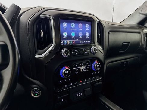 Used 2023 GMC Sierra 3500 AT4 w/ Gooseneck/5TH Wheel Package AWD/4WD image 17