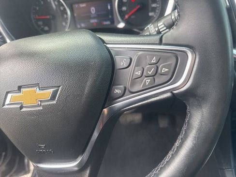 Used 2024 Chevrolet Equinox LT AWD/4WD image 15